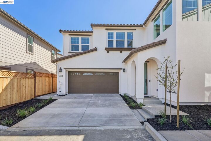 Property Photo: 800 Abigail CA 94598