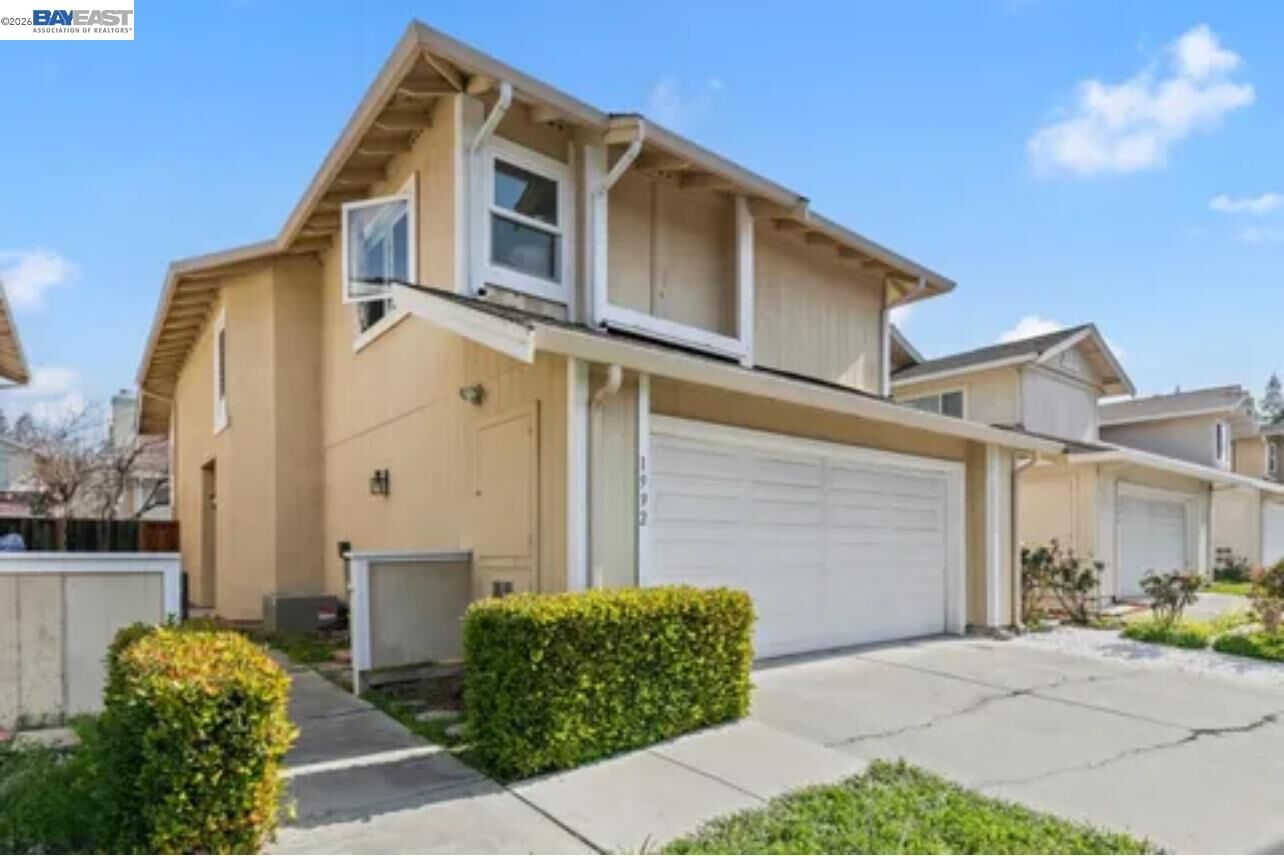 Property Photo:  1992 N Star Cir  CA 95131 
