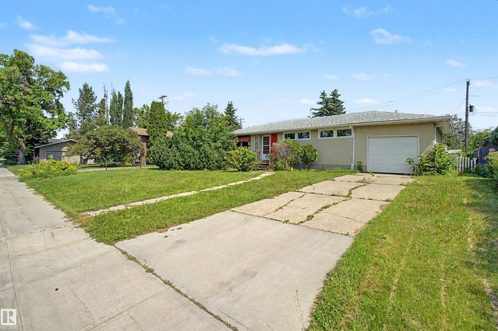 Property Photo: 8215 149 Street NW AB T5R 1B1