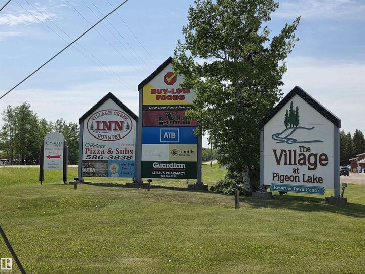 Property Photo:  10035 Hwy 13  AB T0C 2V0 