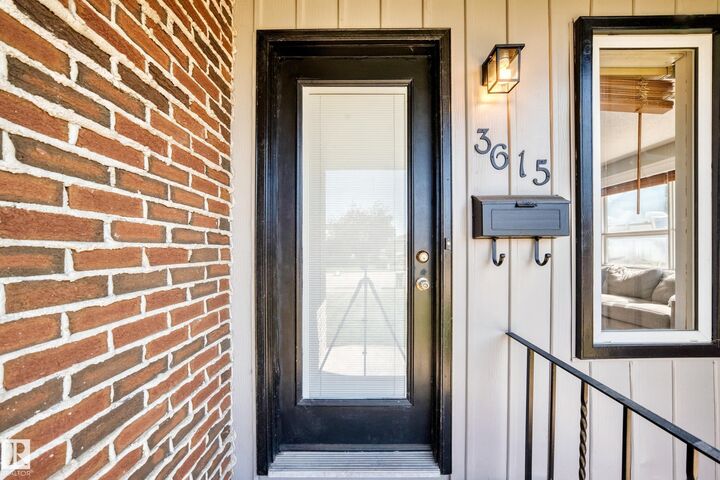 Property Photo:  3615 10 Avenue NW  AB T6L 2L2 