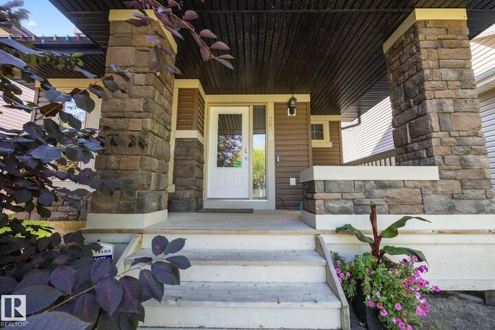 Property Photo:  2020 Glenridding Gate Gate SW  AB T6W 2H3 