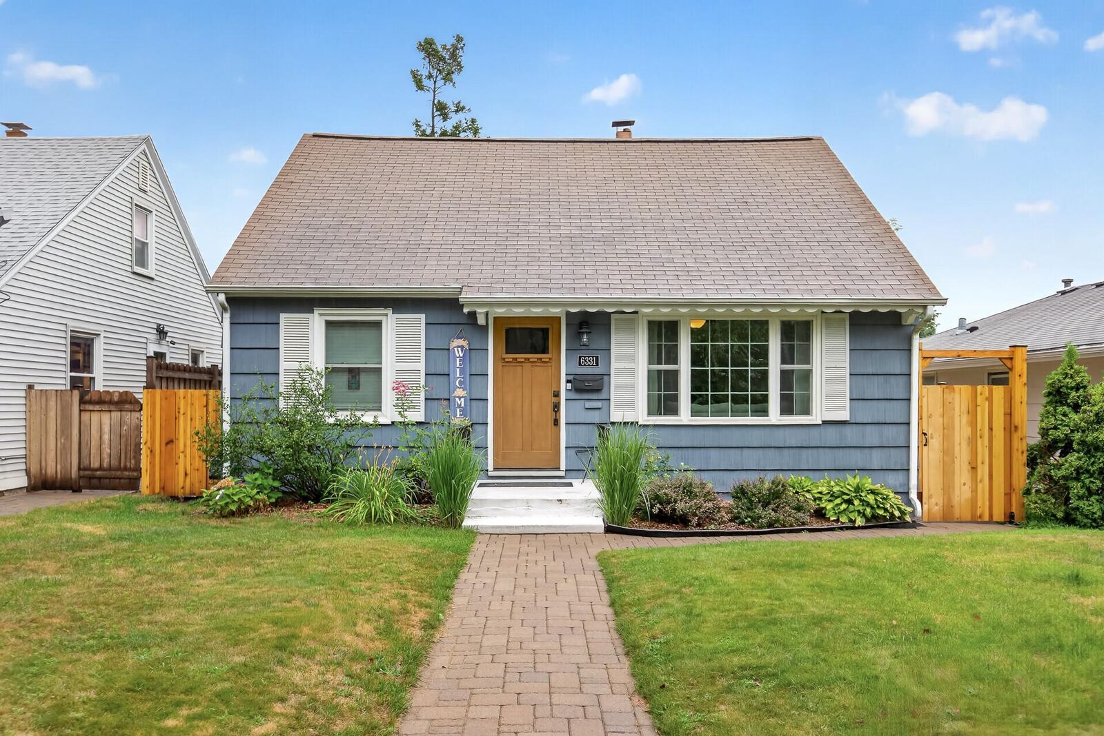 Property Photo: 6331 Humboldt Avenue S MN 55423