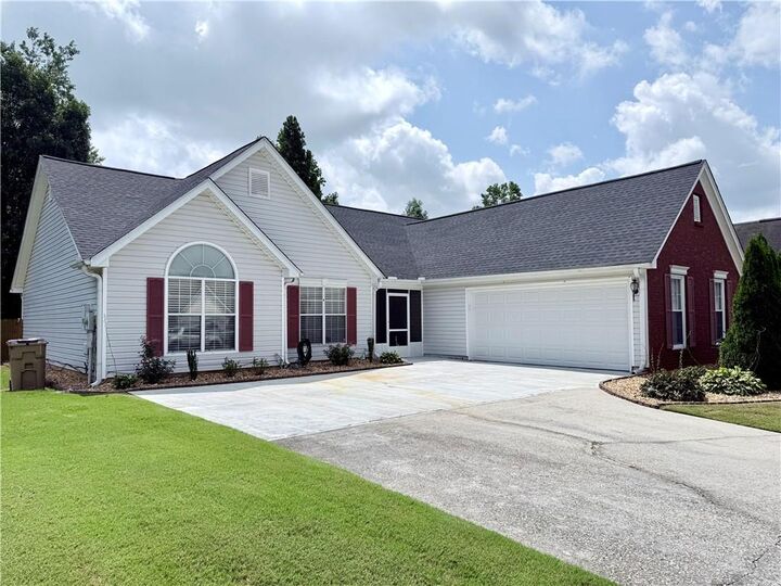 Property Photo:  3349 Hampton Trace Court  GA 30519 