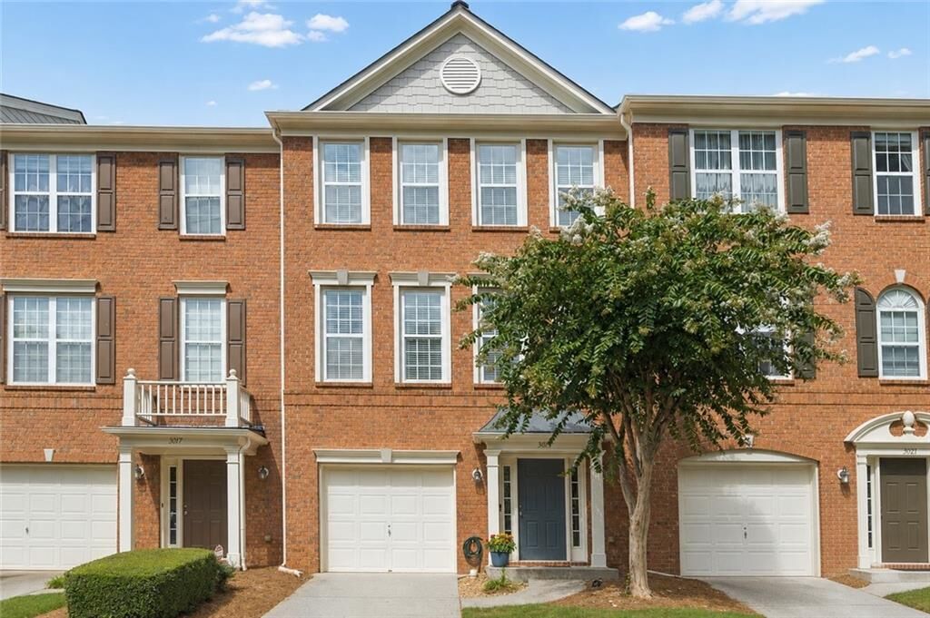 Property Photo: 3019 Glendower Way GA 30075