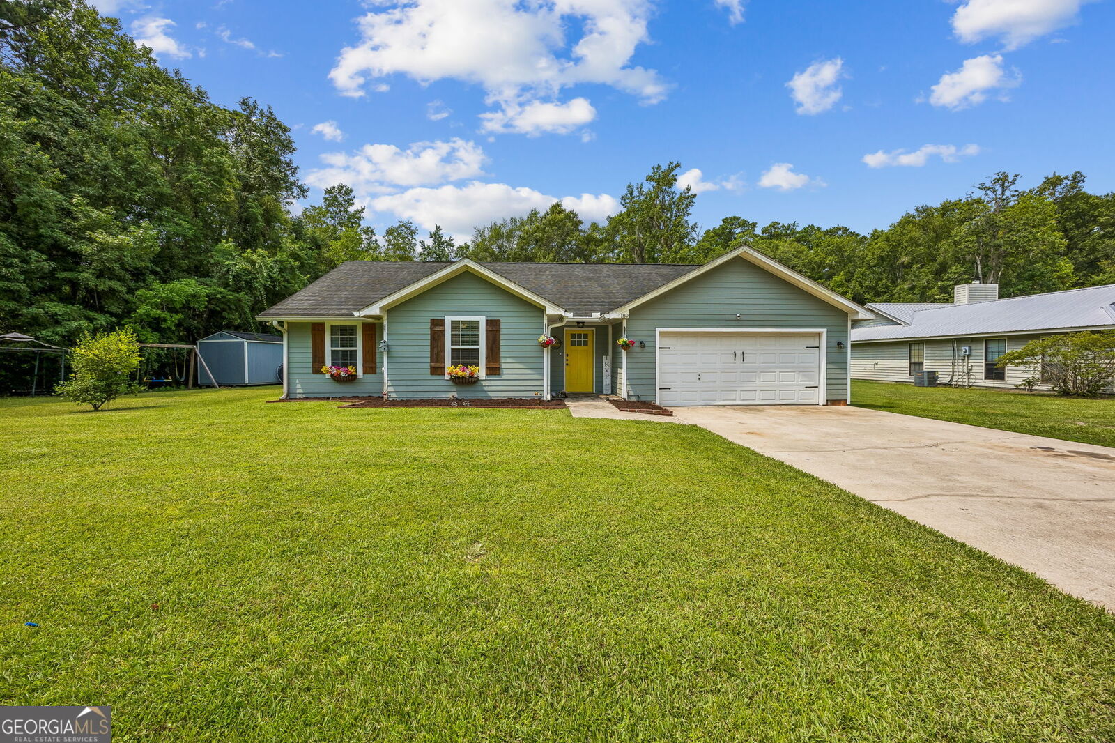 Property Photo: 189 Deerfield Circle GA 31548