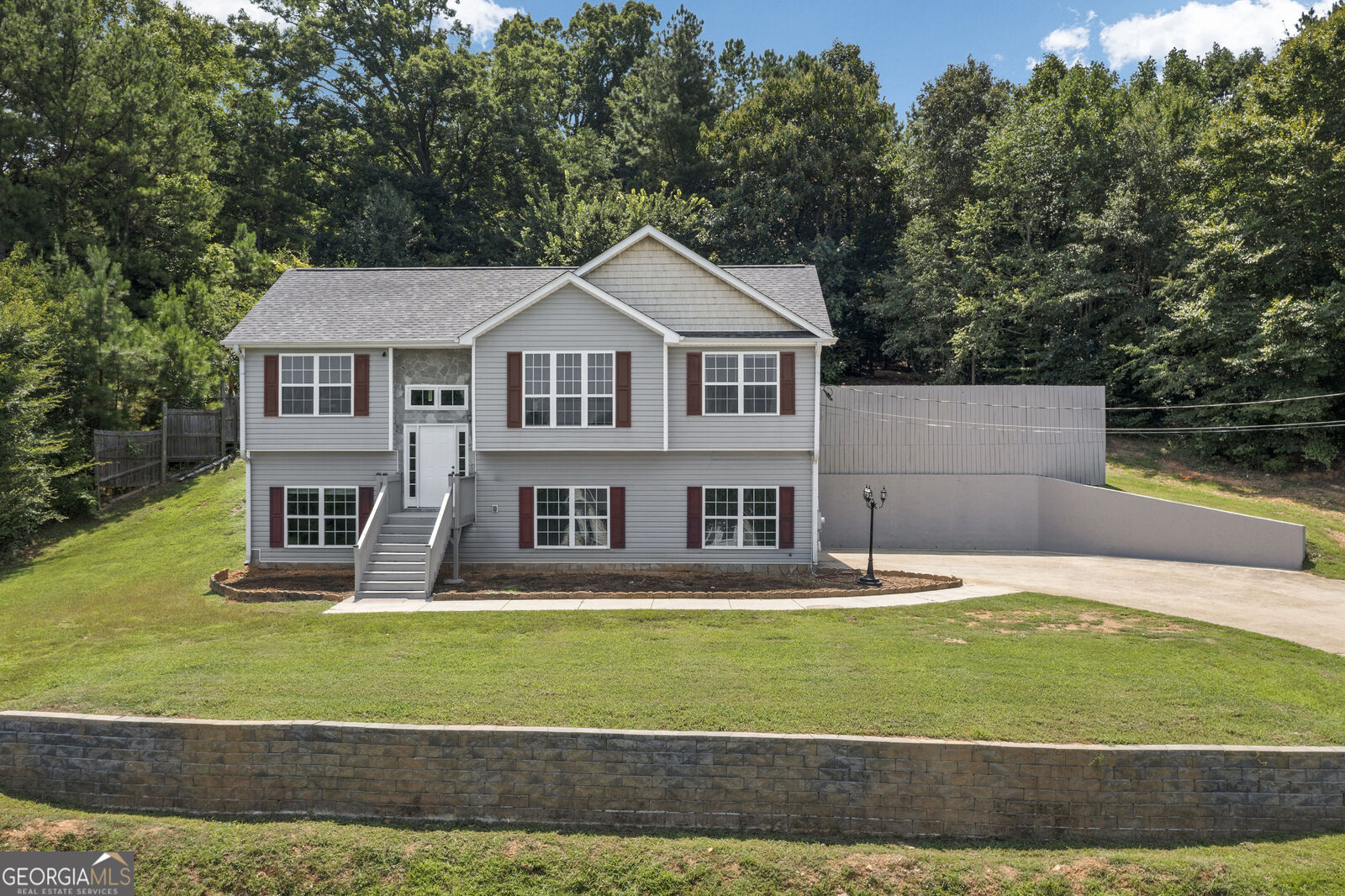 Property Photo: 172 Cedar Creek Crossing GA 30125