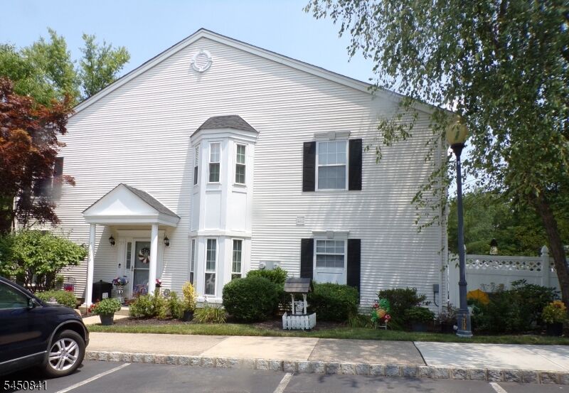Property Photo: 401 Harvest Ln NJ 08852