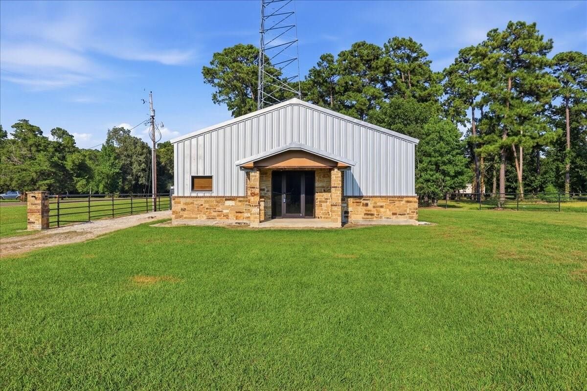 Property Photo: 3438 Fm 563 TX 77514