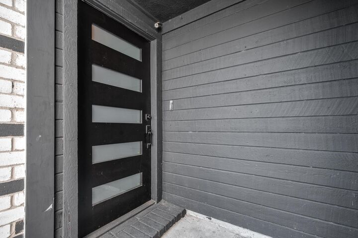 Property Photo:  30 Crestbriar Court  TX 77521 