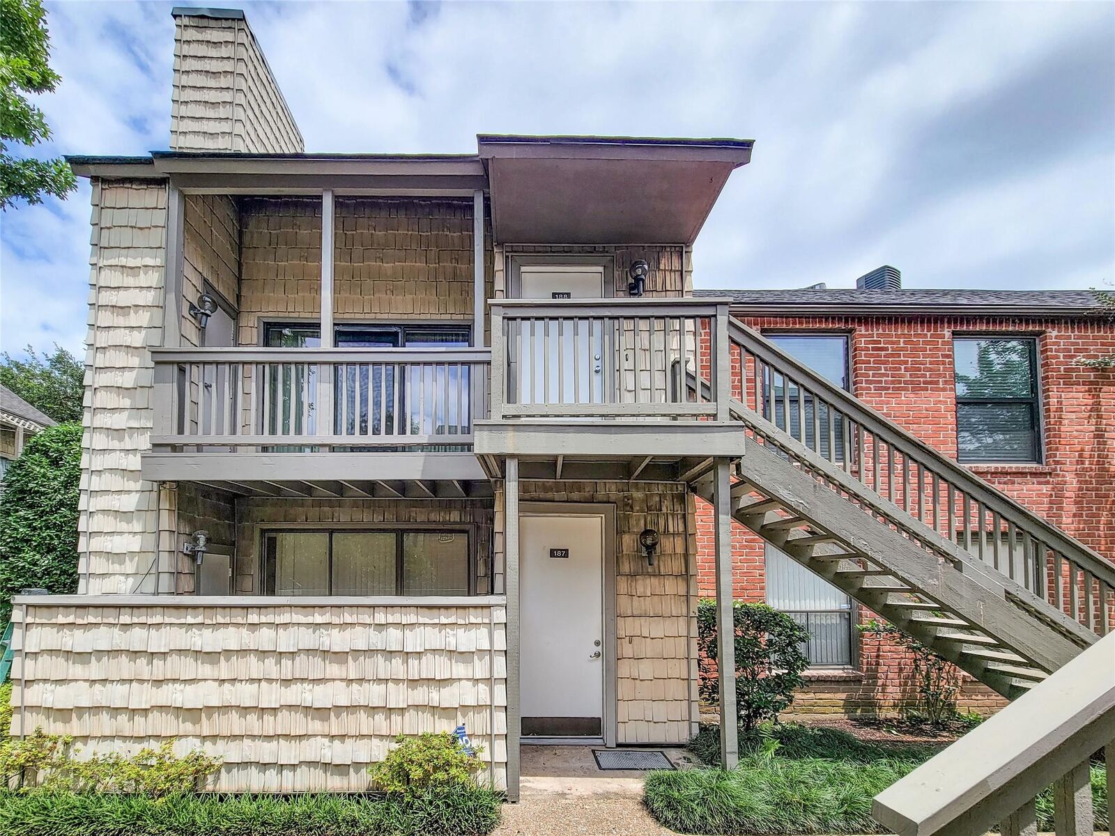Property Photo: 2829 Timmons Lane 188 TX 77027