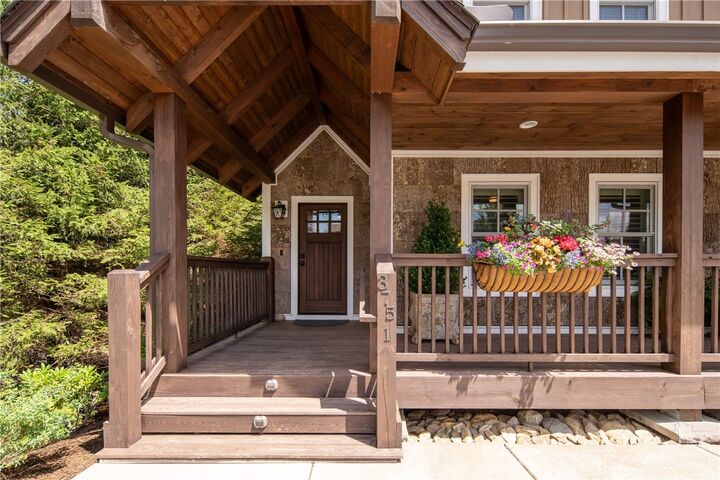 Property Photo: 375 Chestnut Drive 1 NC 28605