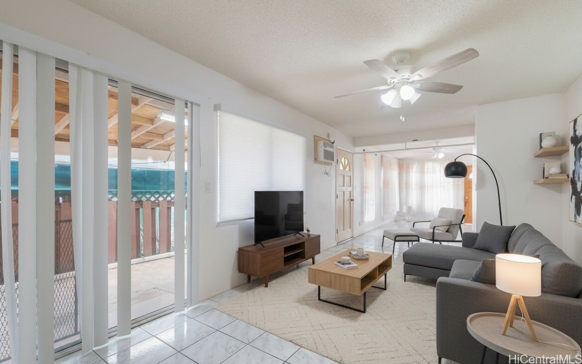 Property Photo:  94-155 Maaniani Way  HI 96797 