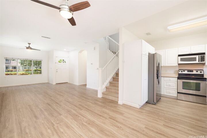 Property Photo: 91-1121 Keoneula Boulevard L5 HI 96706