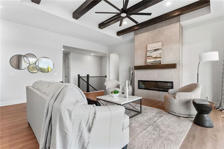 Property Photo: 16378 Craig Street KS 66007