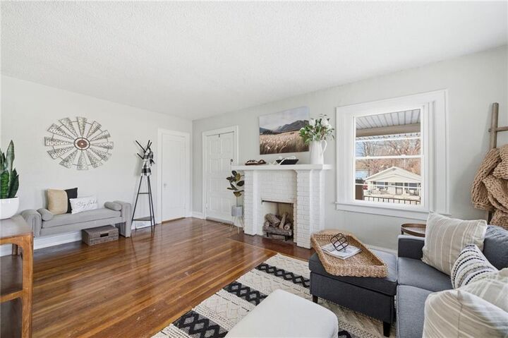 Property Photo: 1701 Cleveland Avenue KS 66104