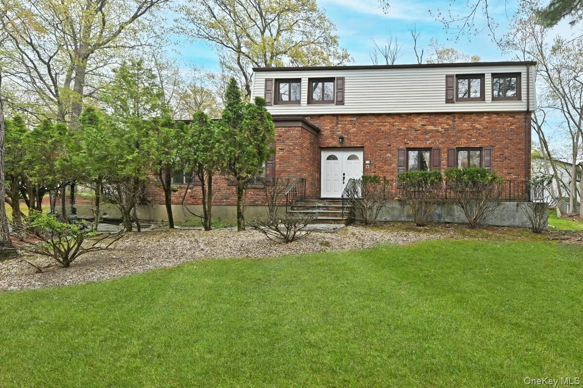 Property Photo:  19 Sterling Road  NY 10977 