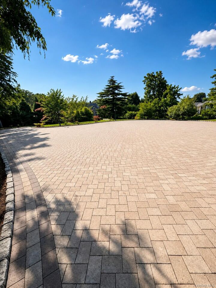 Property Photo:  9 Dock Lane  NY 11024 