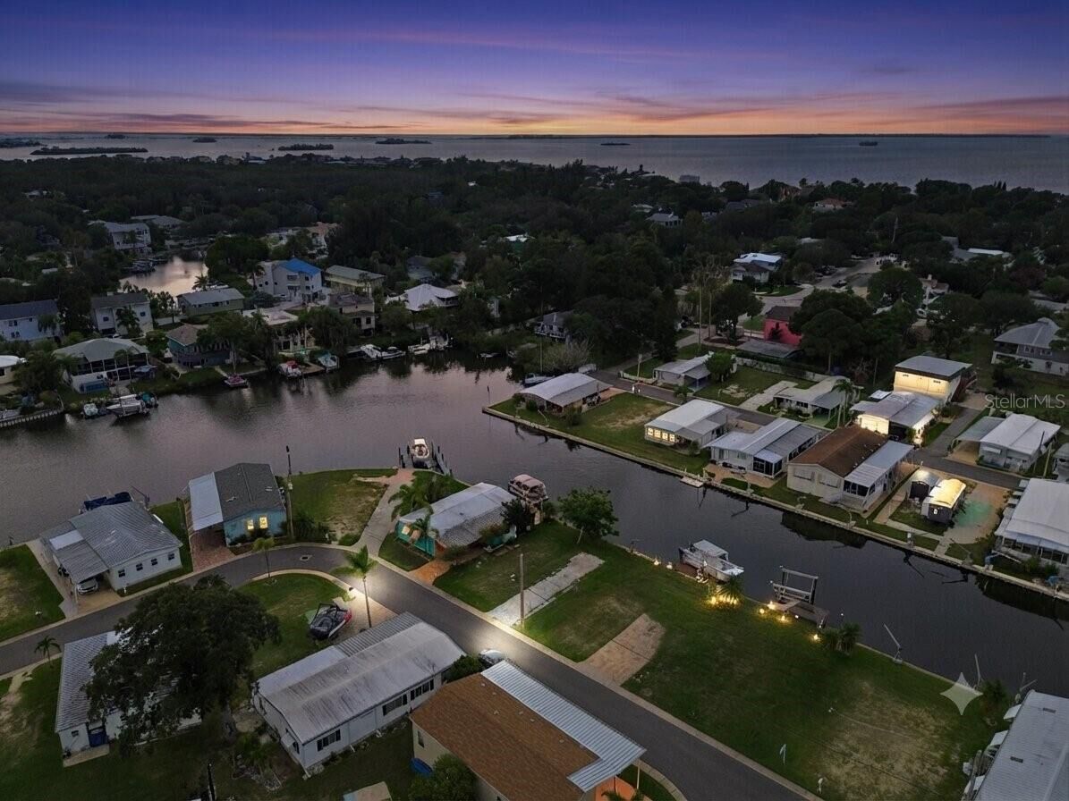 Property Photo: 102 Schooner Drive 102 FL 34683