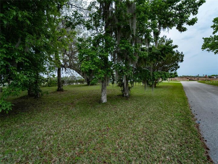 Property Photo:  Lot 56 Blk C Lexington Drive  FL 34785 