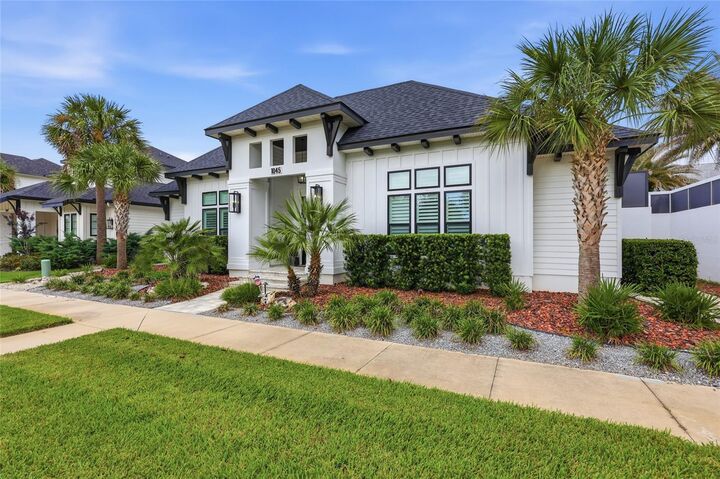 Property Photo:  1045 SW 132 Street  FL 32669 