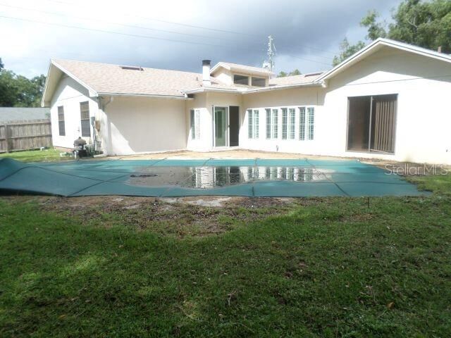Property Photo:  210 Banbury Court  FL 32779 