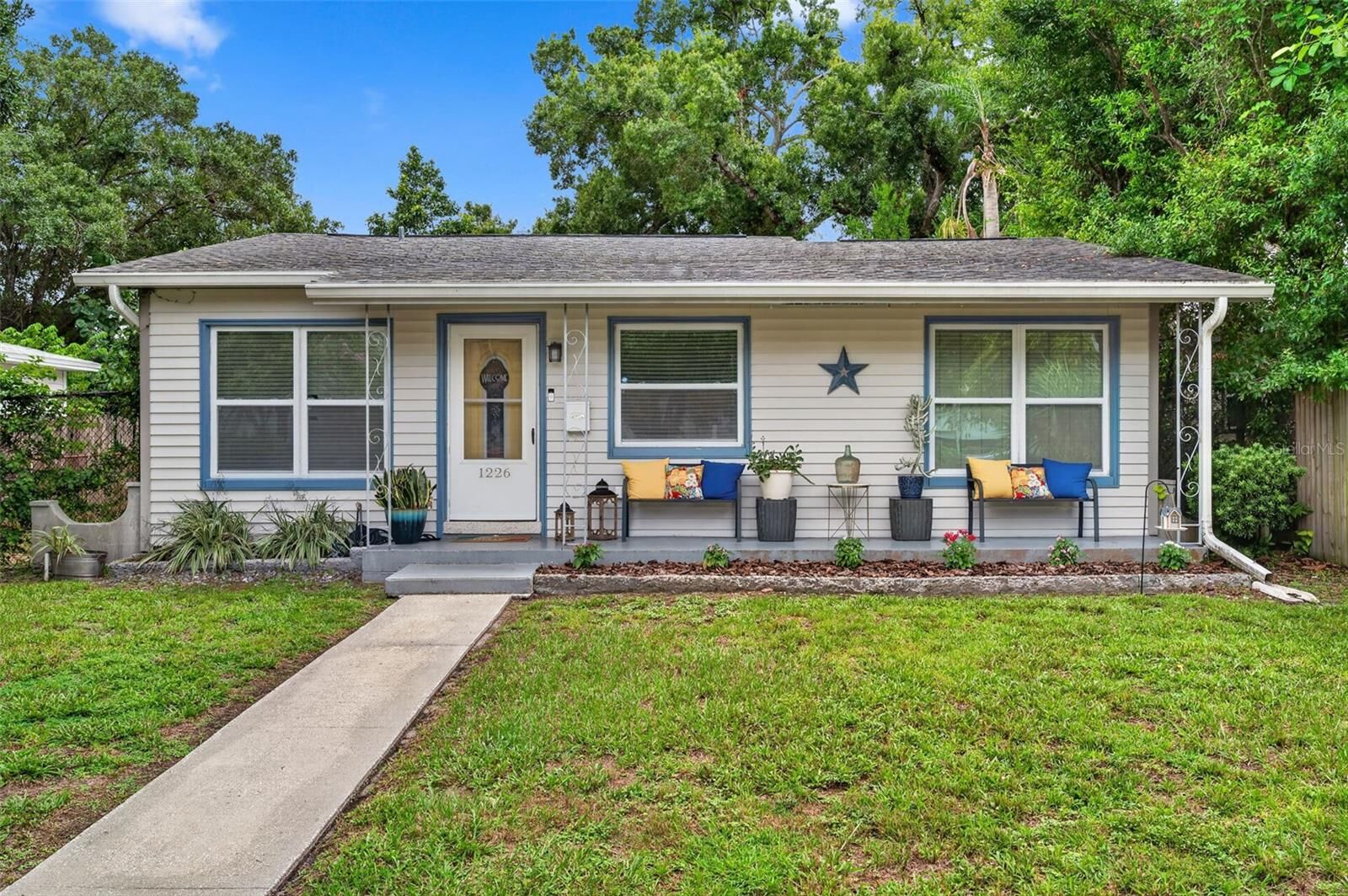 Property Photo:  1226 49th Avenue N  FL 33703 