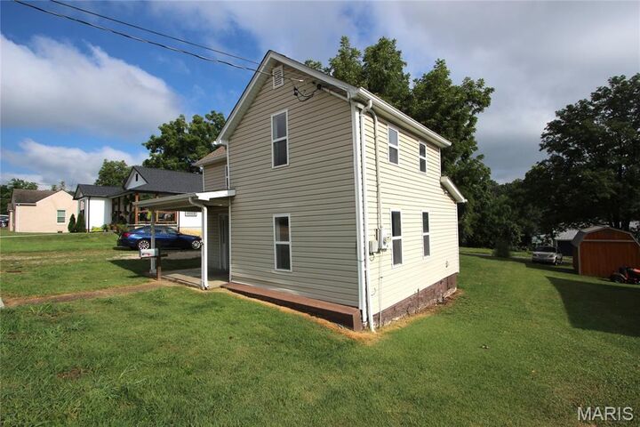 Property Photo:  206 W School Street  MO 63628 