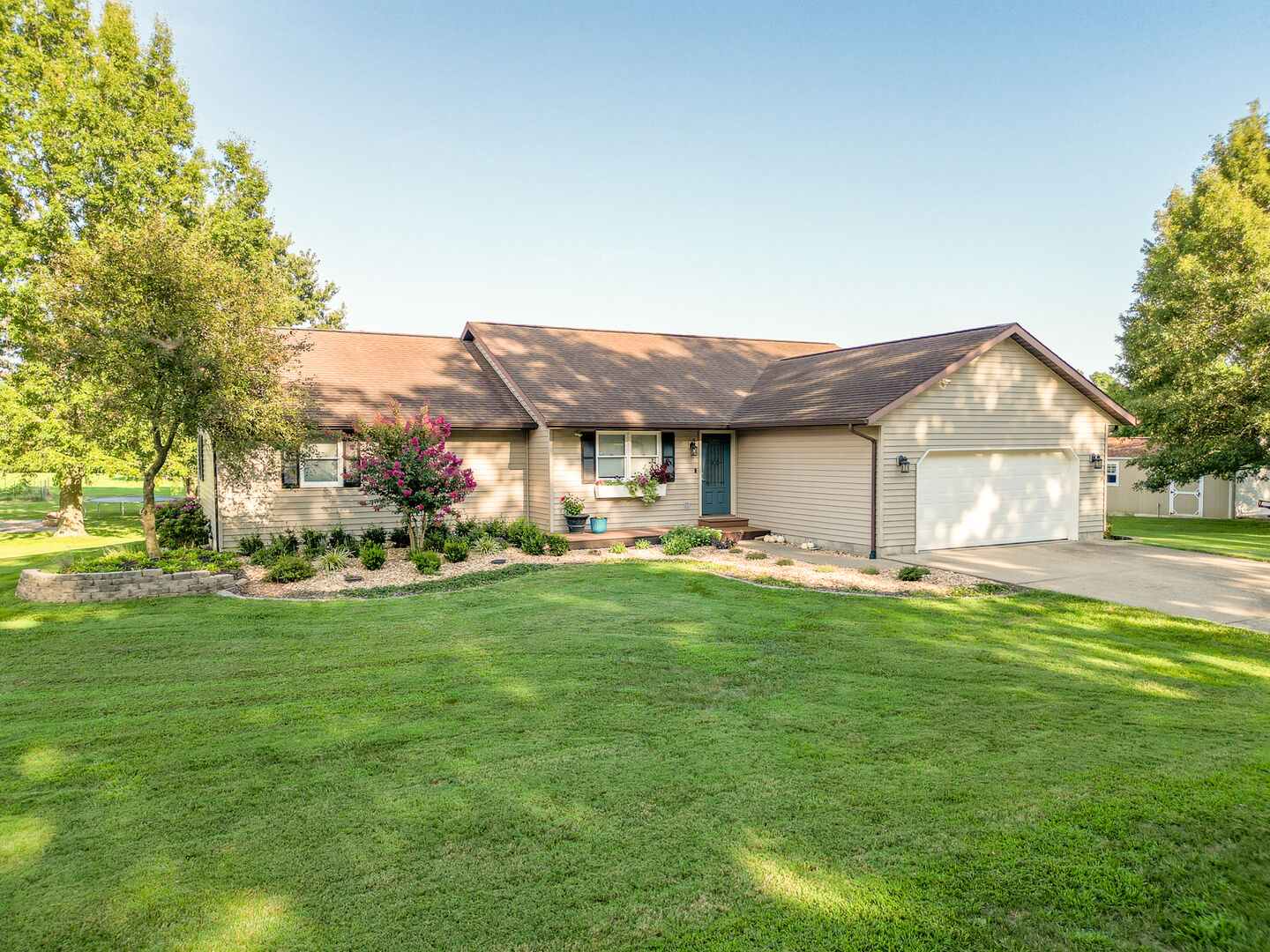 Property Photo:  10468 Chayla Road  IL 62959 