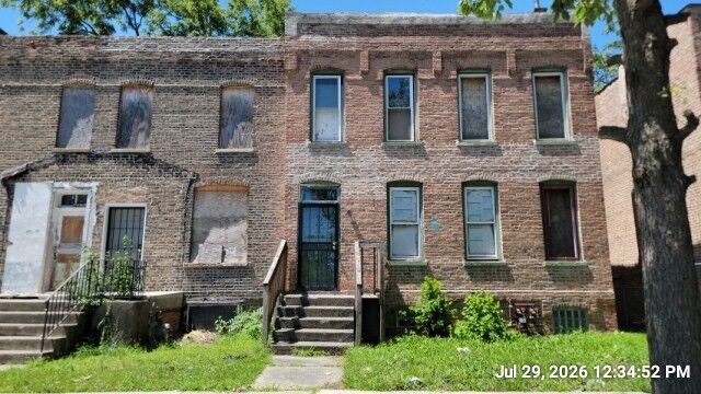 Property Photo: 10724 S Langley Avenue IL 60628