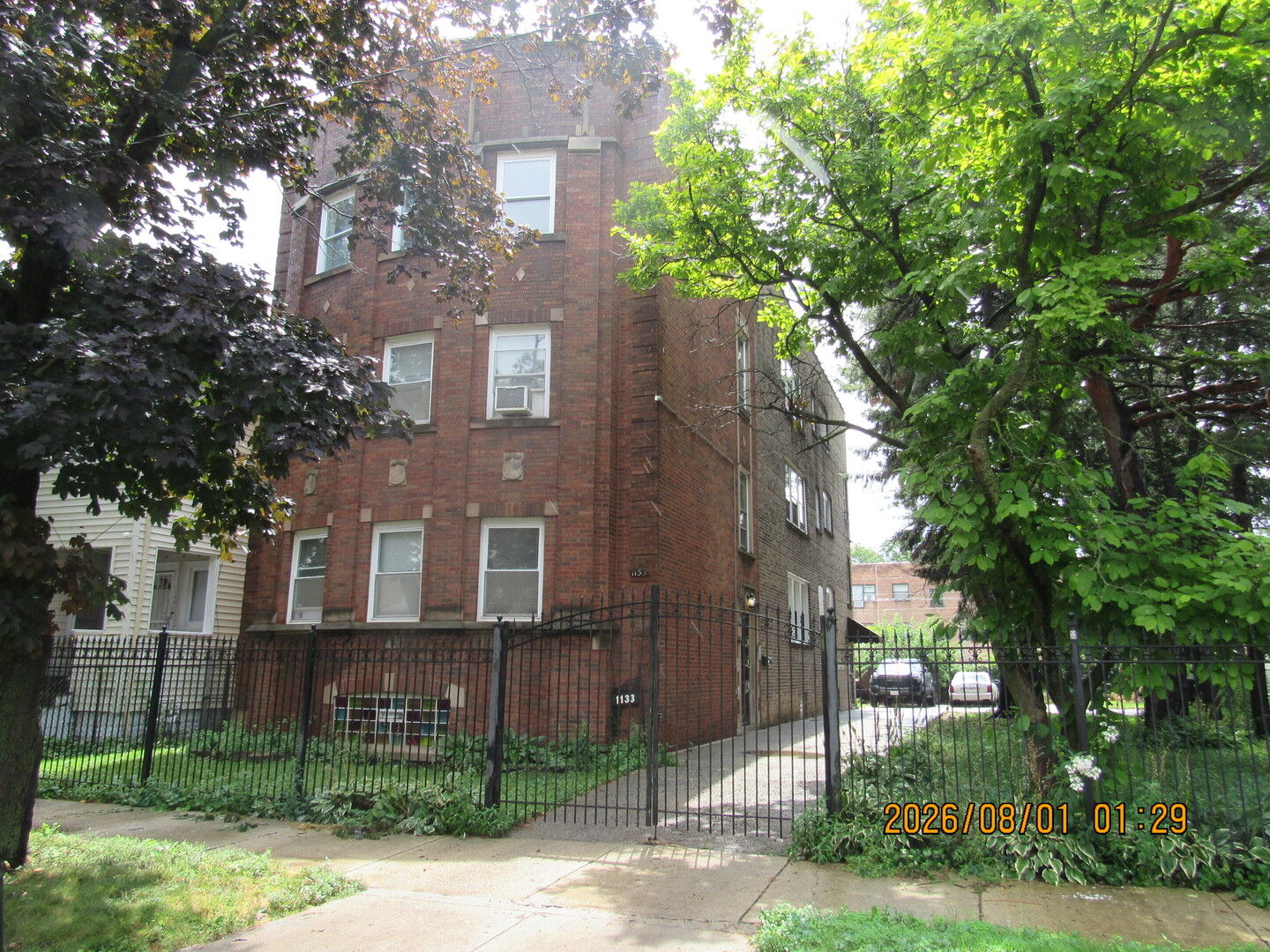 Property Photo: 1133 E 81st Place IL 60619