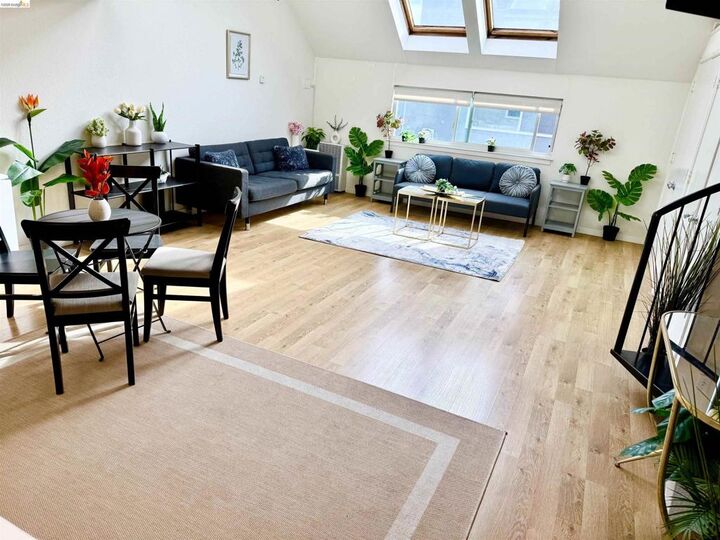 Property Photo:  1450 4th St #5  CA 94710 