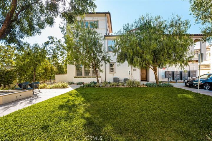Property Photo:  1414 El Paseo  CA 92610 
