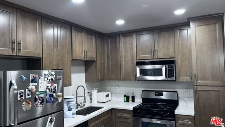 Property Photo: 100 S Alameda Street 436 CA 90012
