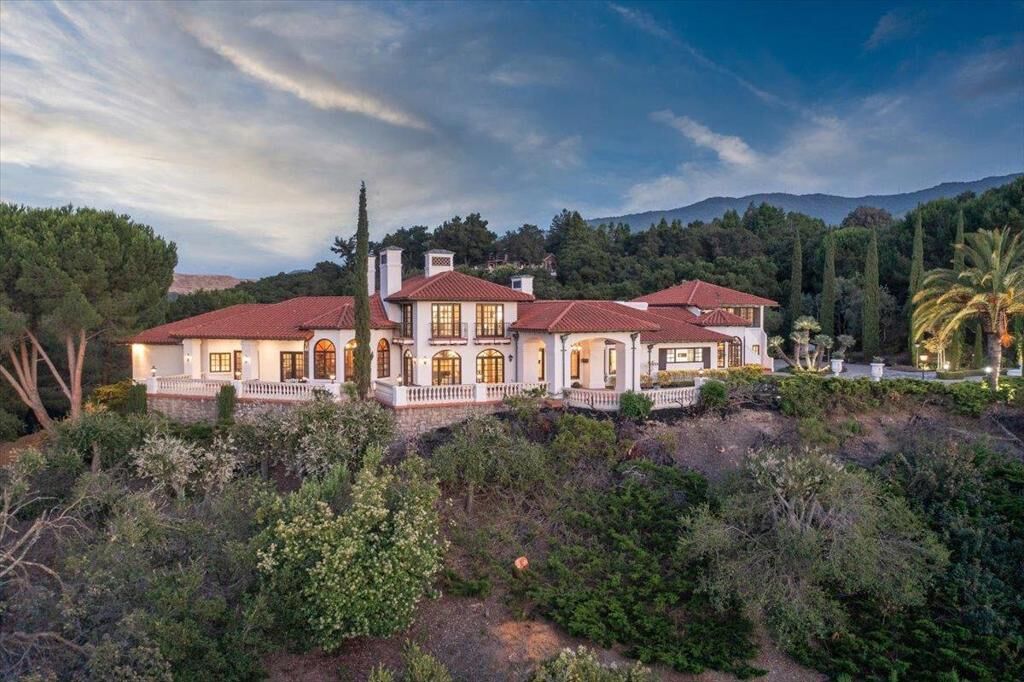 Property Photo:  5770 Harwood Place  CA 95032 