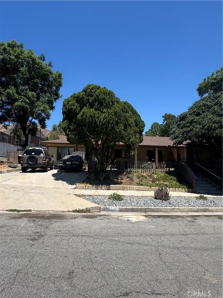 Property Photo:  301 Maryknoll Drive  CA 92324 