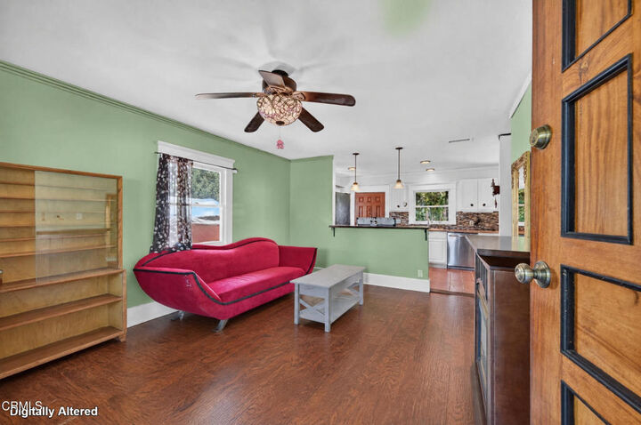 Property Photo:  320 N Barbara Street  CA 93023 