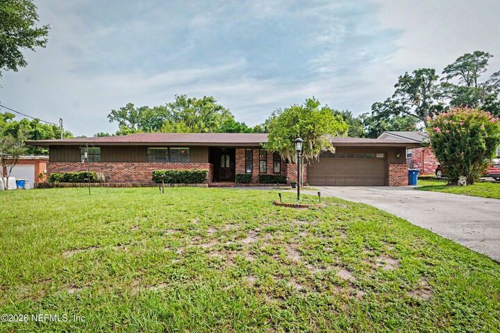 Property Photo:  5325 Santa Rosa Way  FL 32211 