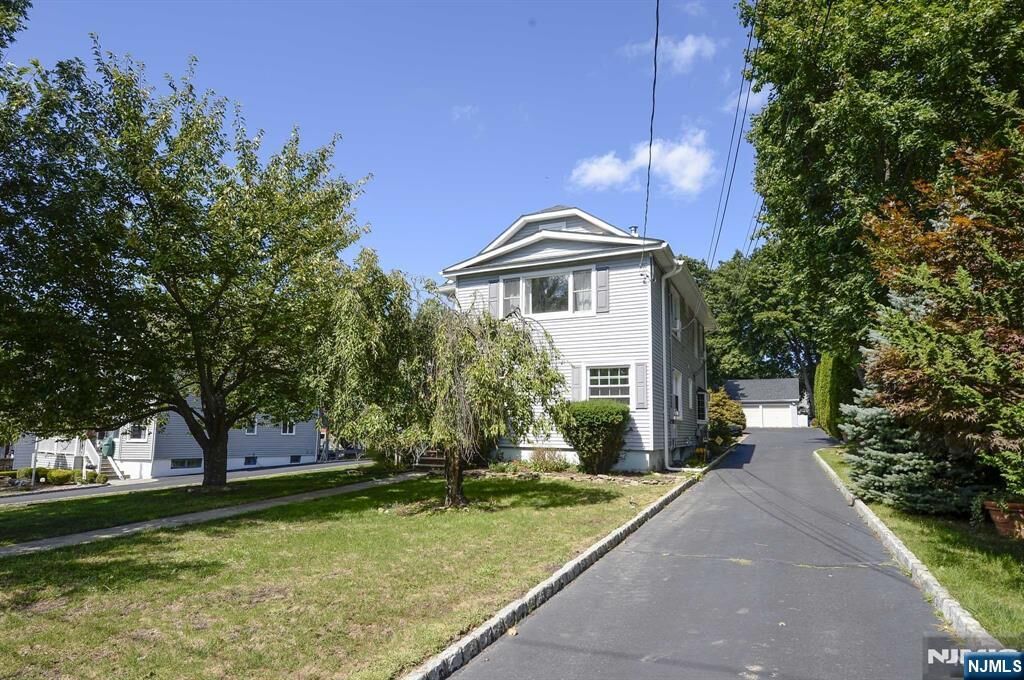 Property Photo:  45 Hill Street  NJ 07432 