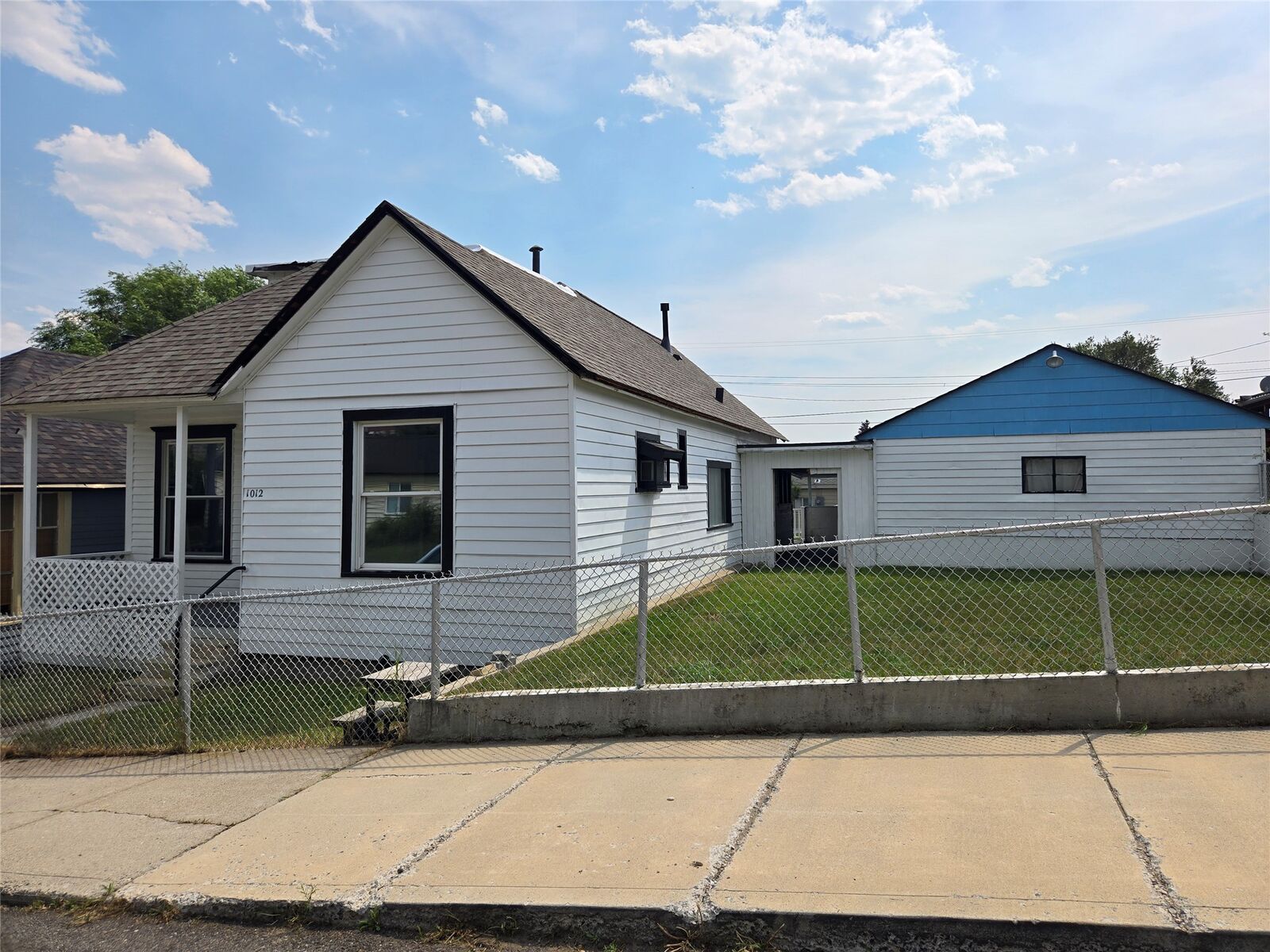 Property Photo: 1012 W Quartz Street MT 59701