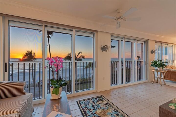 Property Photo: 3377 Gulf Shore Blvd N 2A FL 34103