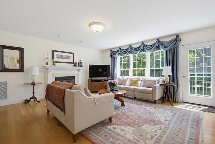 Property Photo:  5 Marden Way  NH 03824 