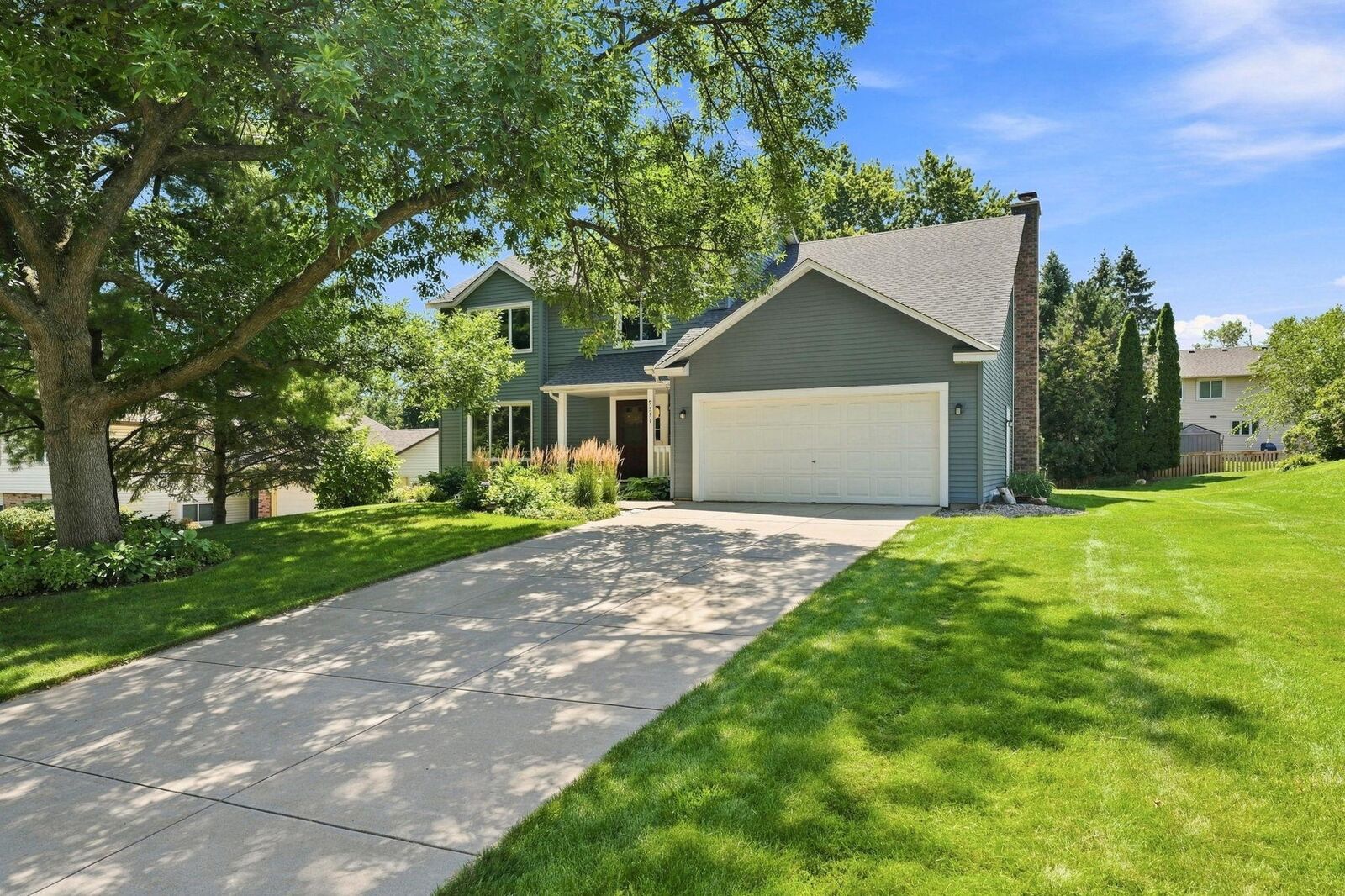 Property Photo: 9391 Knighton Road MN 55125