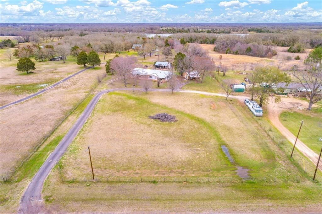 Property Photo: 920 Vz County Road 3504 TX 75169