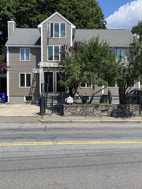 Property Photo: 167 Summer Street 167B MA 02474