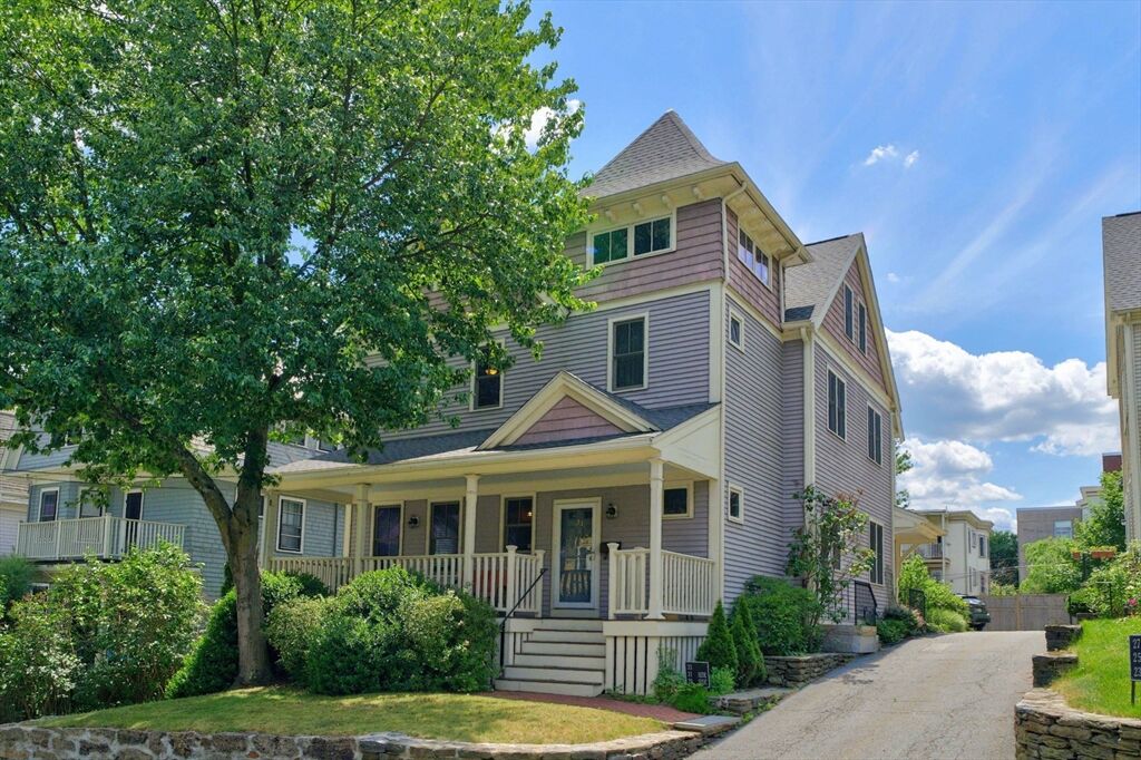 Property Photo:  33 Sedgwick Street 33  MA 02130 