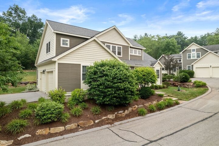 Property Photo: 3 McGill Ct MA 01748