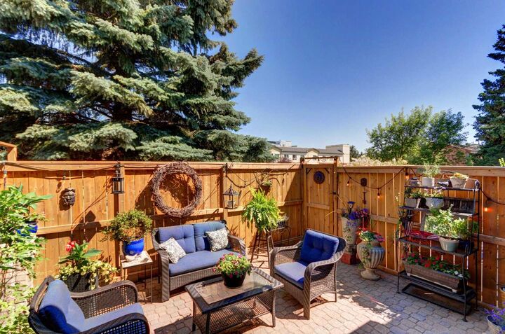 Property Photo: 1305 Glenmore Trail SW 103 AB T2V 4Y8