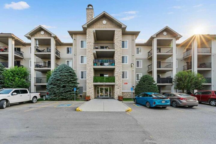 12 Cimarron Common 2207 — photo 1