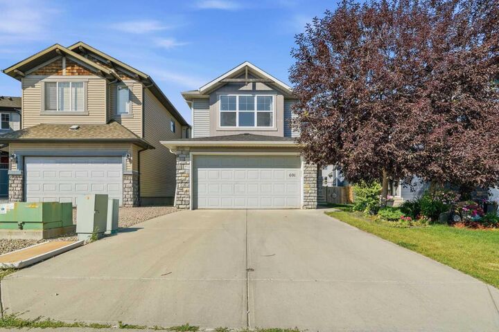 Property Photo: 691 Panamount Boulevard NW AB T3K 0J1